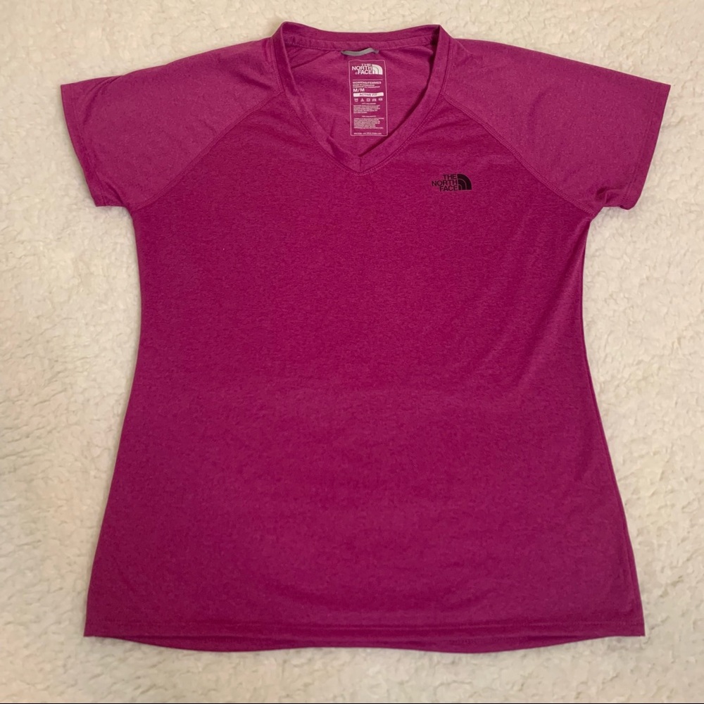 Women’s The North Face. T-shirt.